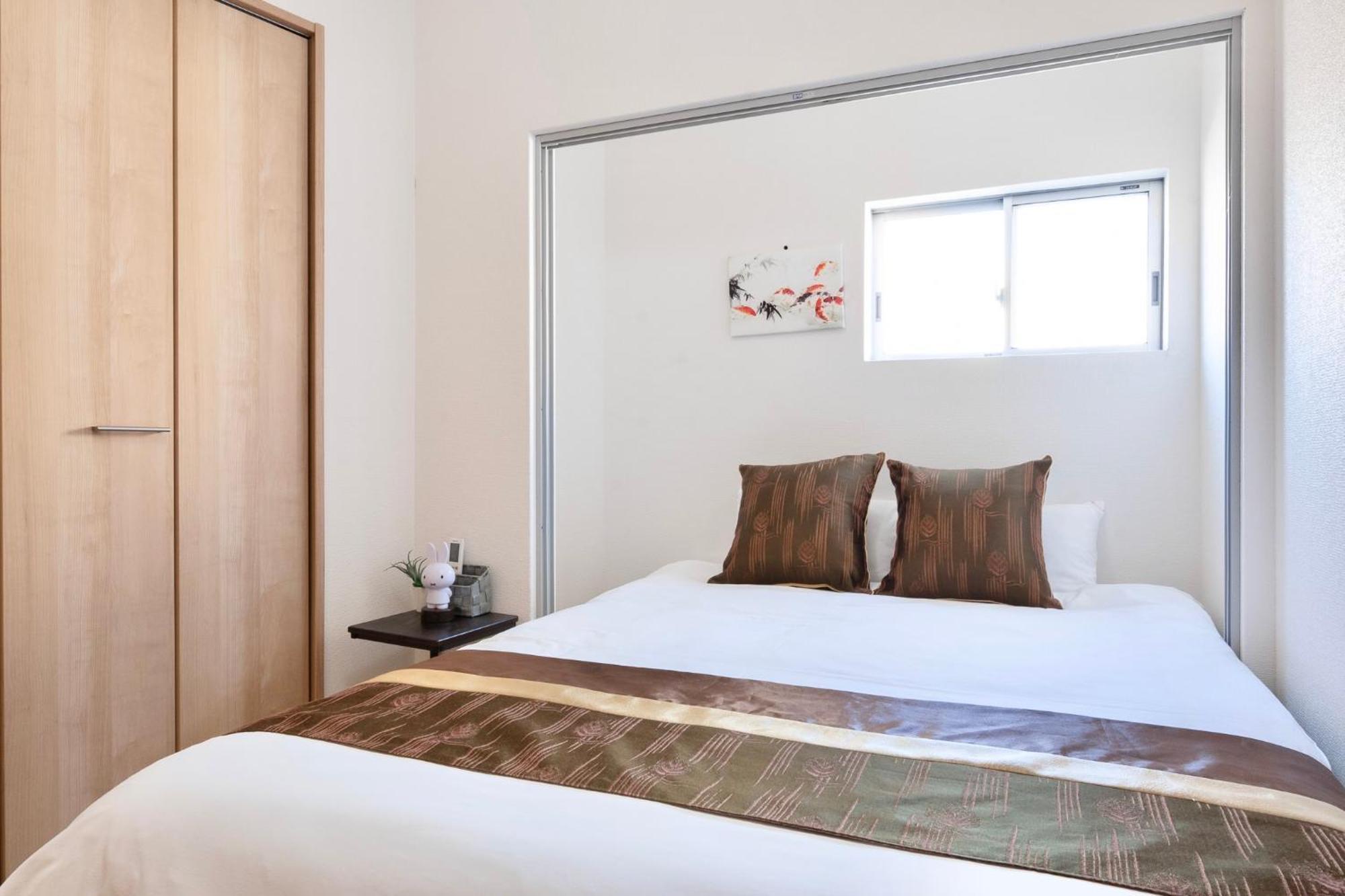 อพาร์ทเม้น Tsudoi 集 - 5 Bed Rooms, Max 11, 2 Bath Rooms, 1hr To Kix, 30min To Namba, 2-bldg Connected Private House
