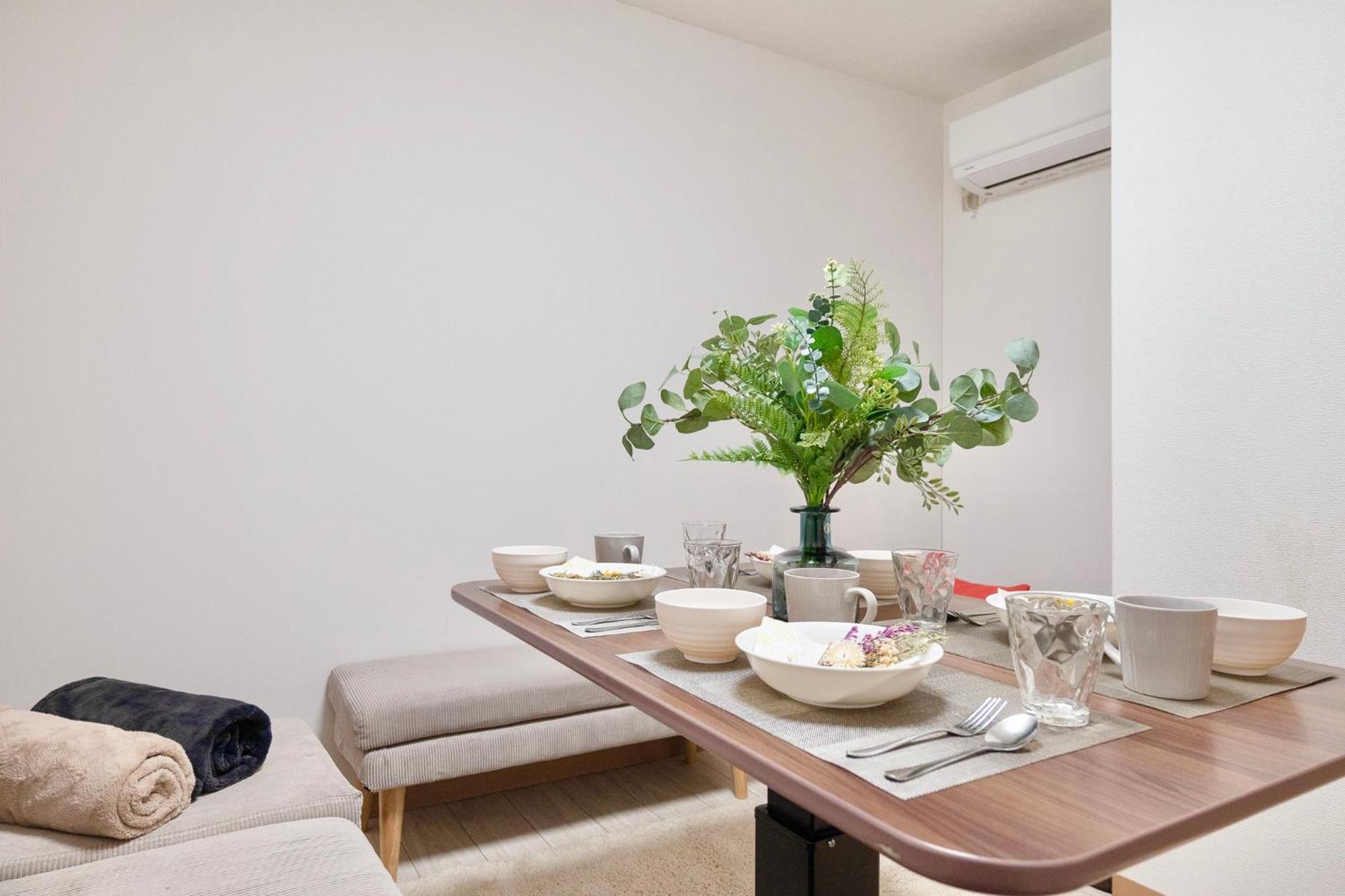 Tsudoi 集 - 5 Bed Rooms, Max 11, 2 Bath Rooms, 1hr To Kix, 30min To Namba, 2-bldg Connected Private House * โอซาก้า