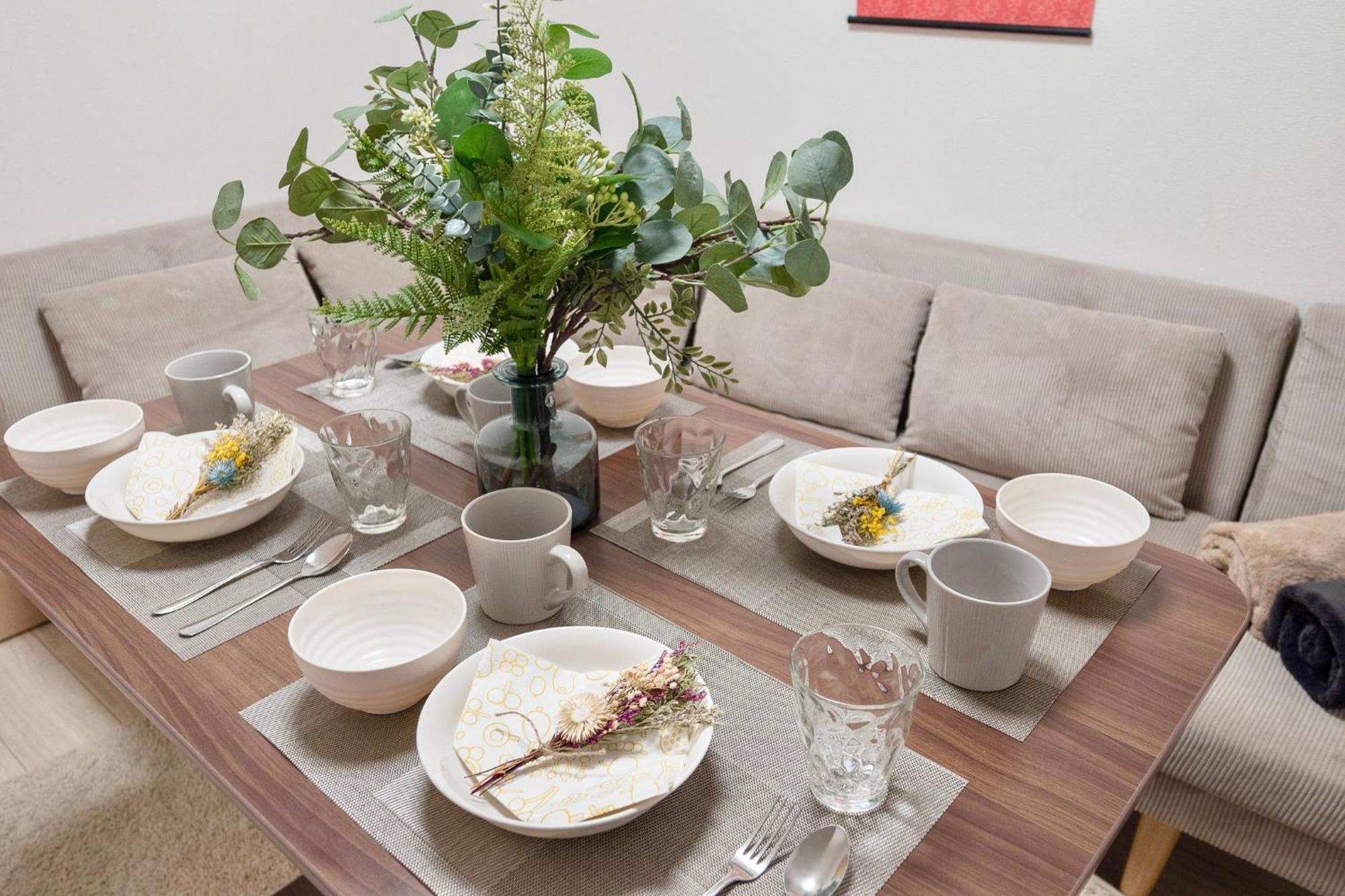 Tsudoi 集 - 5 Bed Rooms, Max 11, 2 Bath Rooms, 1hr To Kix, 30min To Namba, 2-bldg Connected Private House โอซาก้า