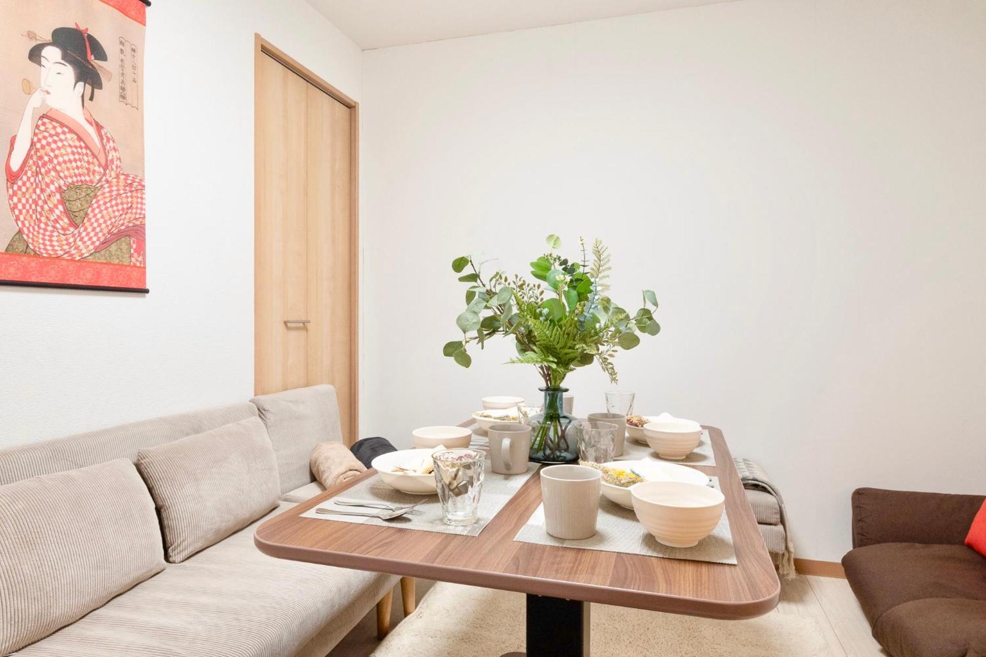 อพาร์ทเม้น Tsudoi 集 - 5 Bed Rooms, Max 11, 2 Bath Rooms, 1hr To Kix, 30min To Namba, 2-bldg Connected Private House *