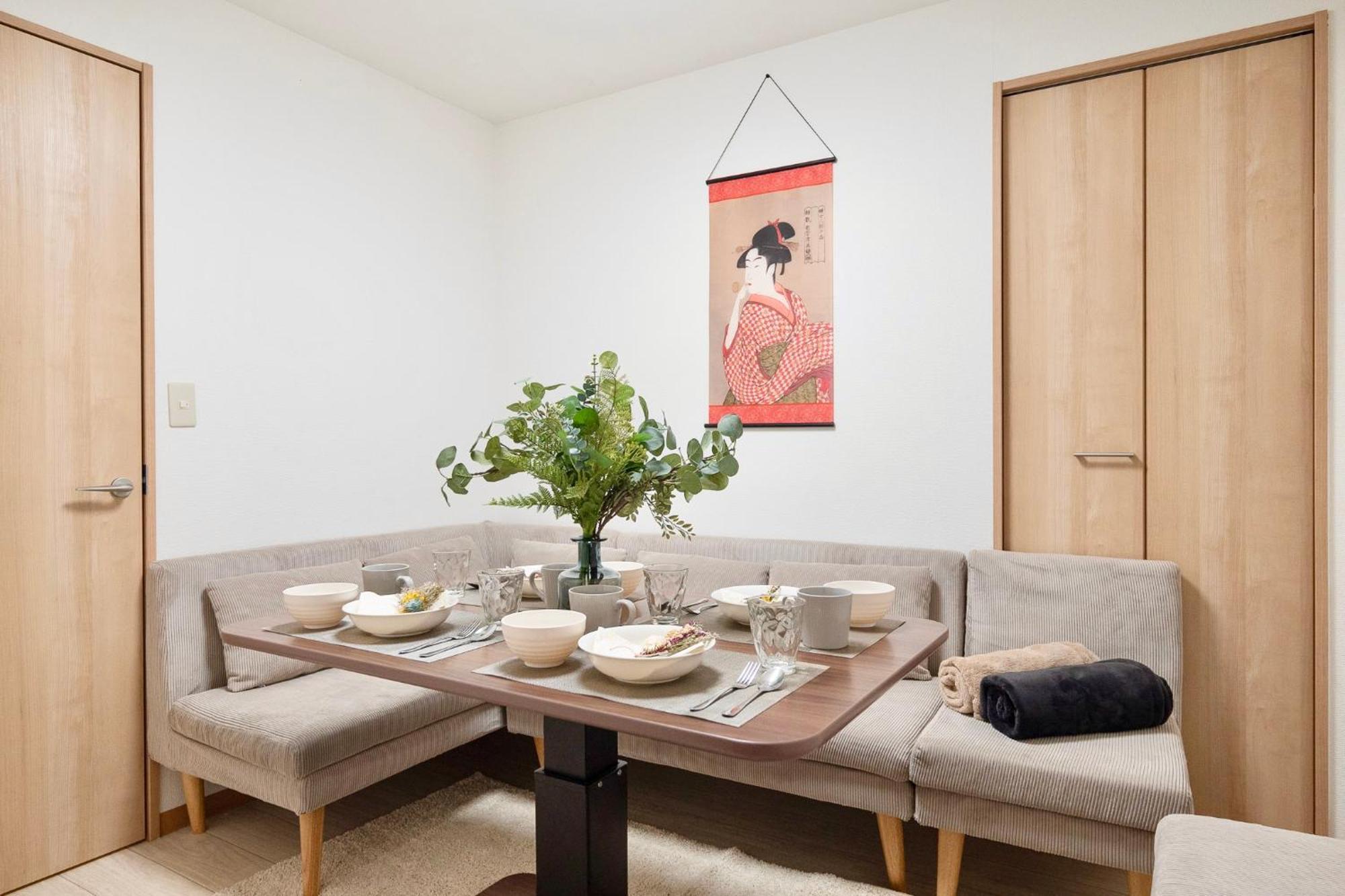 Tsudoi 集 - 5 Bed Rooms, Max 11, 2 Bath Rooms, 1hr To Kix, 30min To Namba, 2-bldg Connected Private House อพาร์ทเม้น *